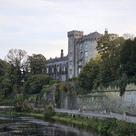 Penthouse Apartment Kilkenny Exteriör bild